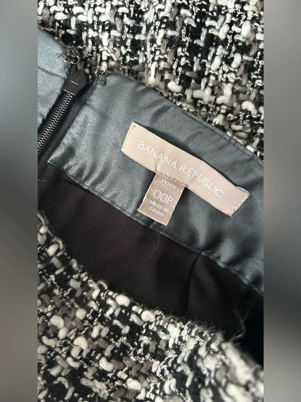Banana Republic structured pencil